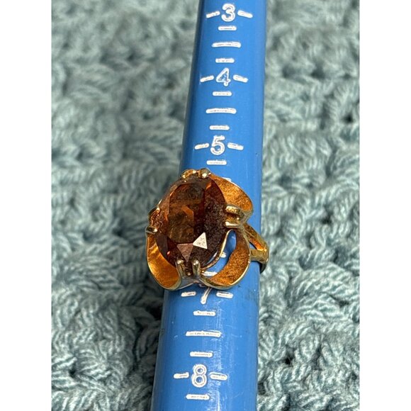 direction one Jewelry - Vintage Direction One Ring Size 6.75 Goldtone Brown Faceted Glass Worn